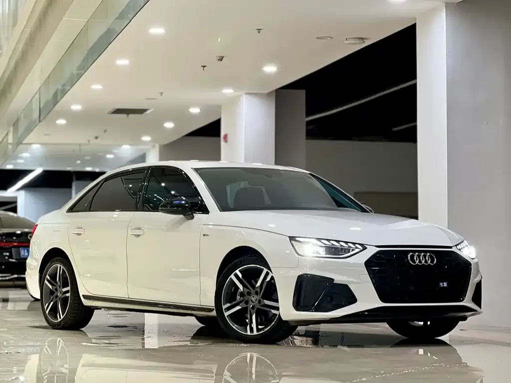Audi A4L — фото 4