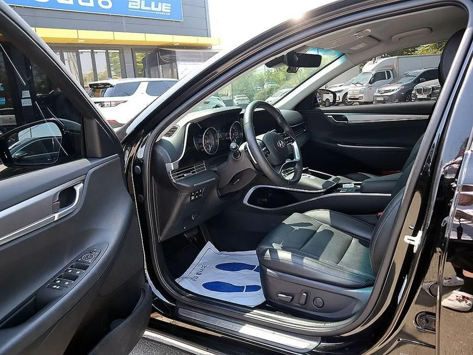 Hyundai Grandeur 2021 из KR, фото 3
