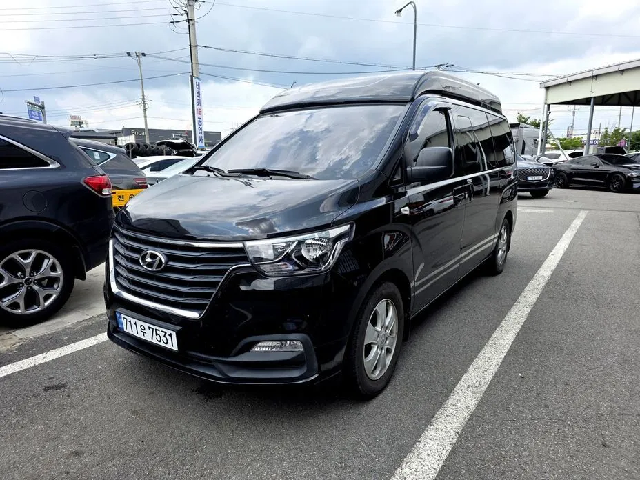 Hyundai Starex — фото 6