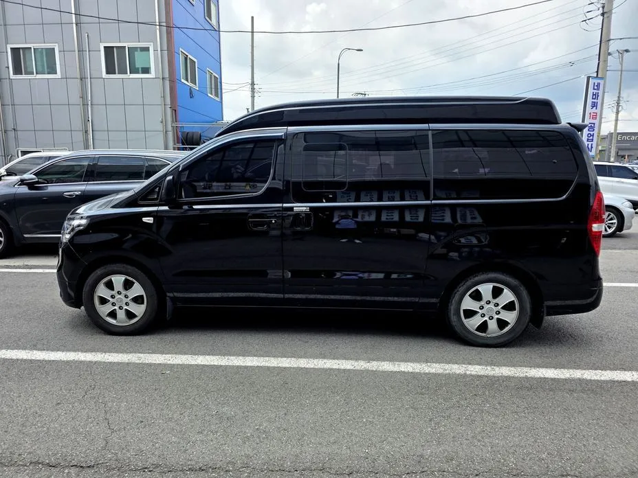 Hyundai Starex — фото 5