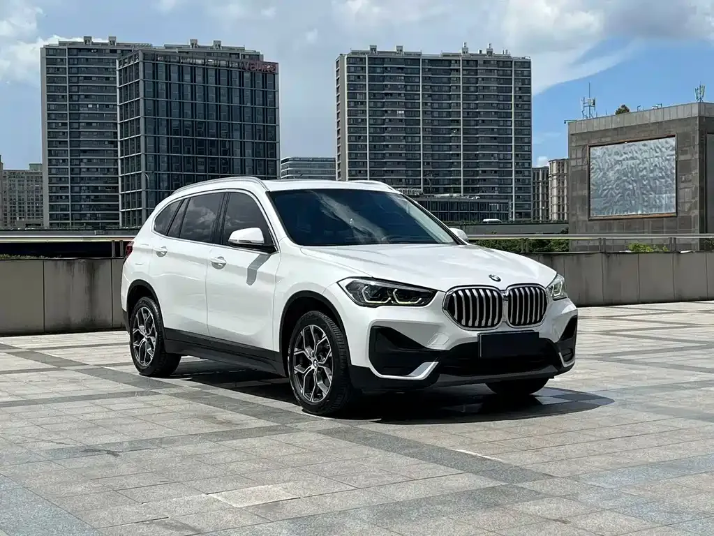 BMW X1 — фото 6