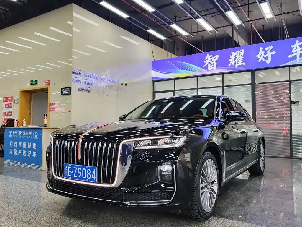 Hongqi H9 — фото 1