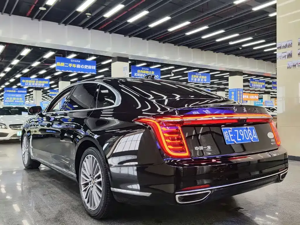 Hongqi H9 — фото 8