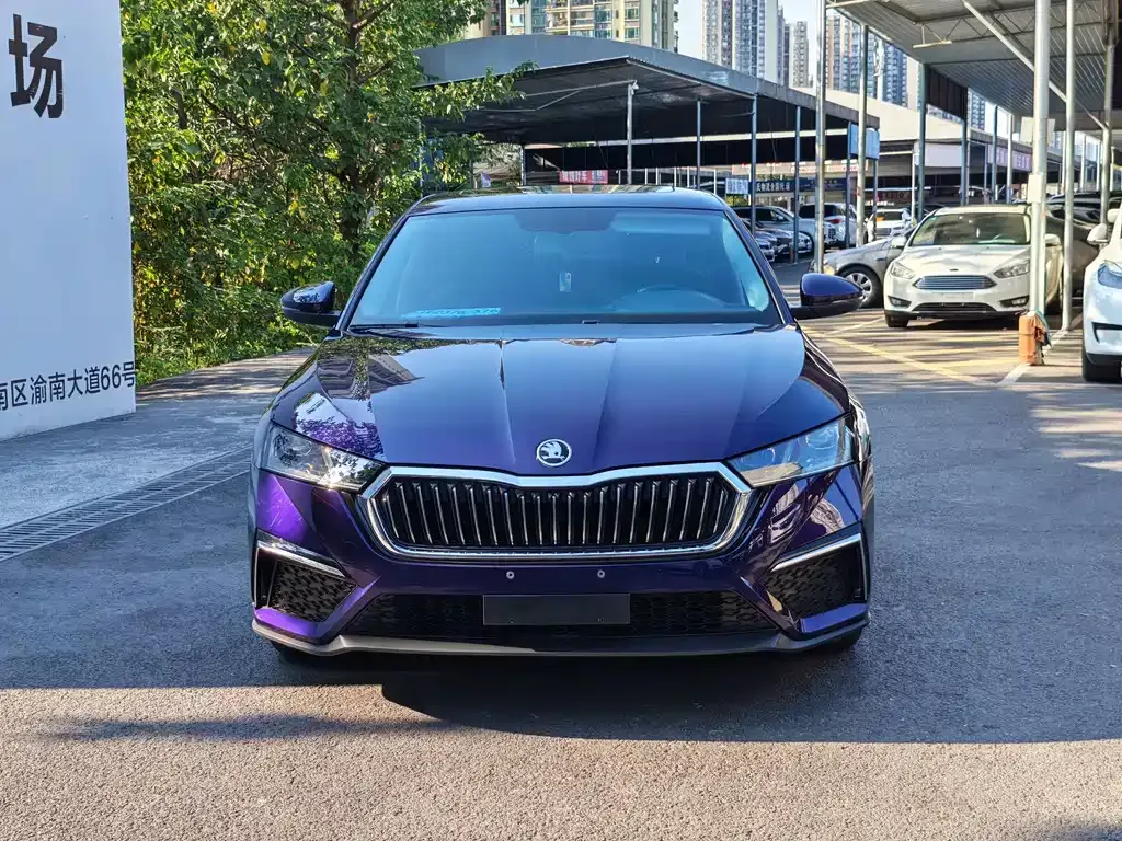 Skoda Octavia — фото 9