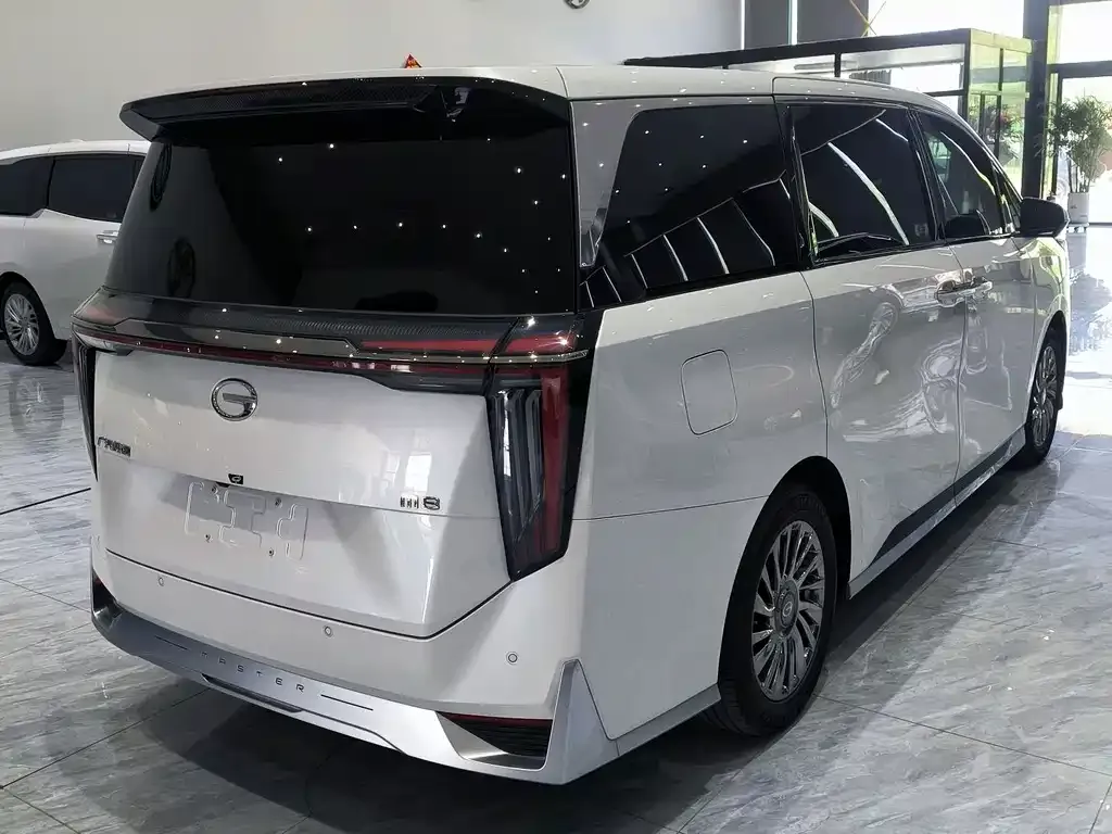 GAC Motor Trumpchi M8 — фото 4