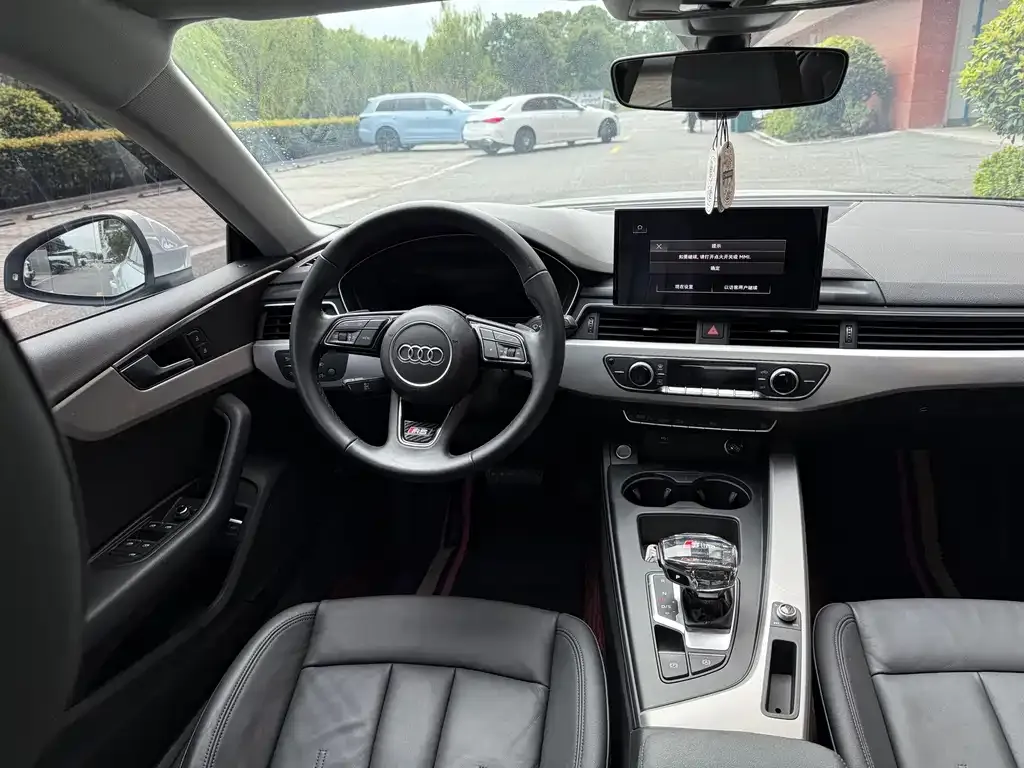 Audi A5 (Import) — фото 2