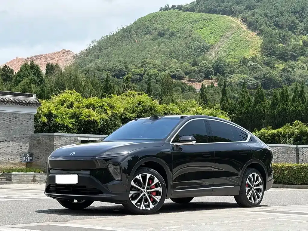 NIO EC7 — фото 10