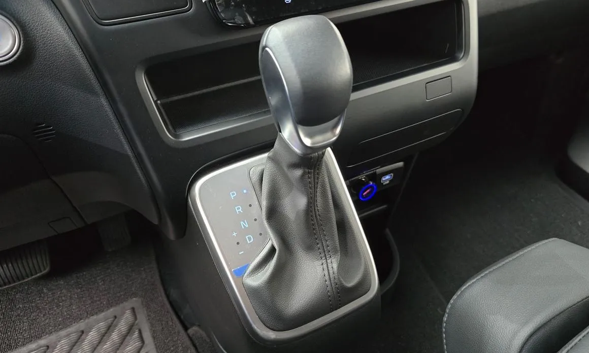 Hyundai Staria 2025 из KR, фото 5