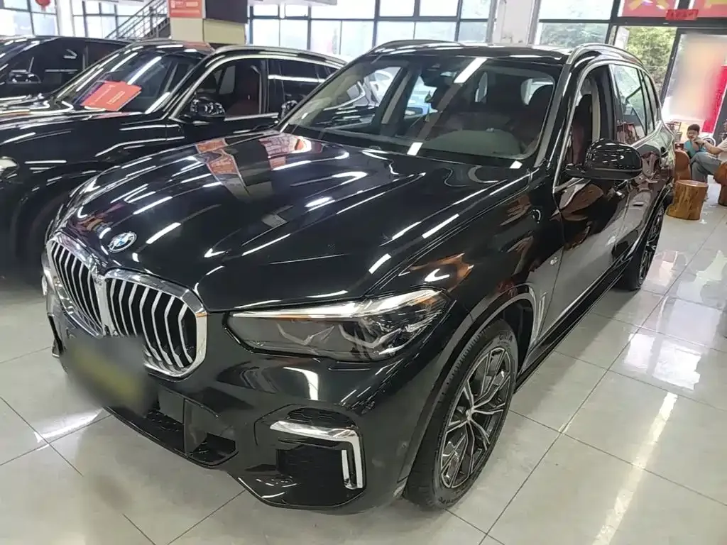 BMW X5 — фото 1