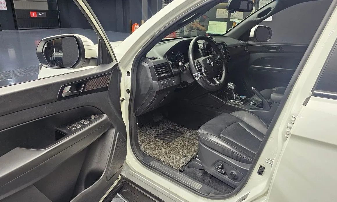 KG Mobility (Ssangyong) Rexton — фото 8