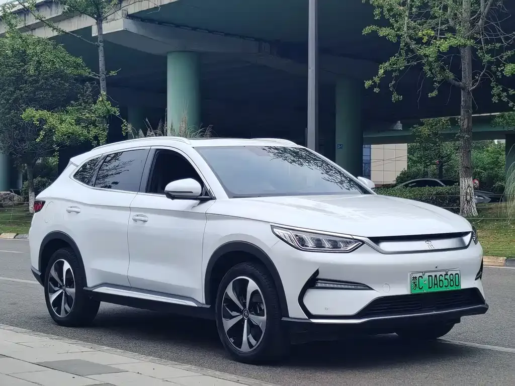 BYD PLUS New Energy — фото 10