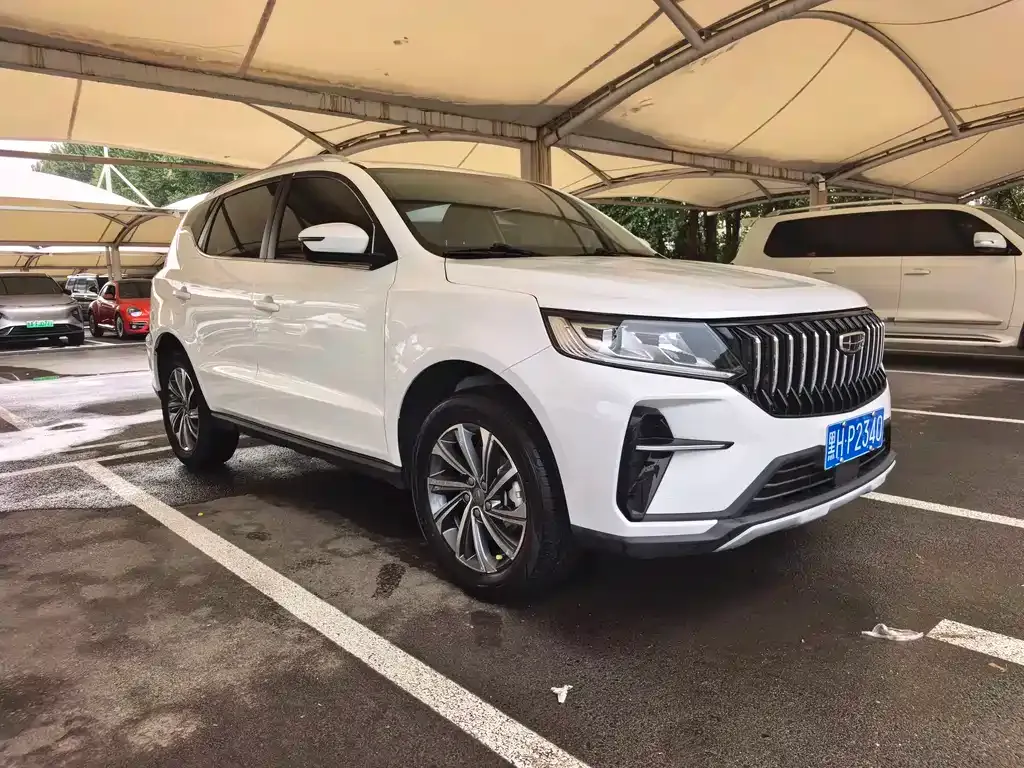 Geely Vision X6 — фото 8