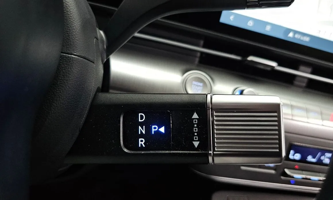 Hyundai Kona — фото 7