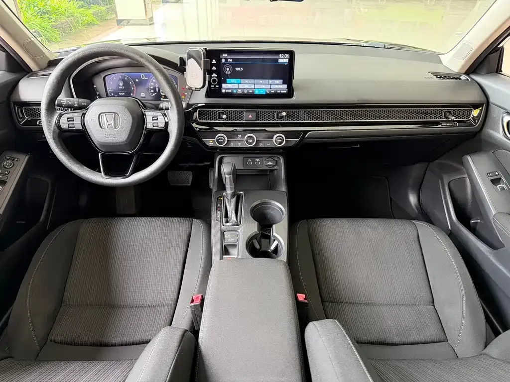 Honda Civic — фото 3