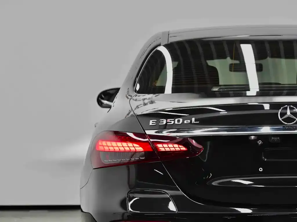 Mercedes-Benz E-Class New Energy — фото 6