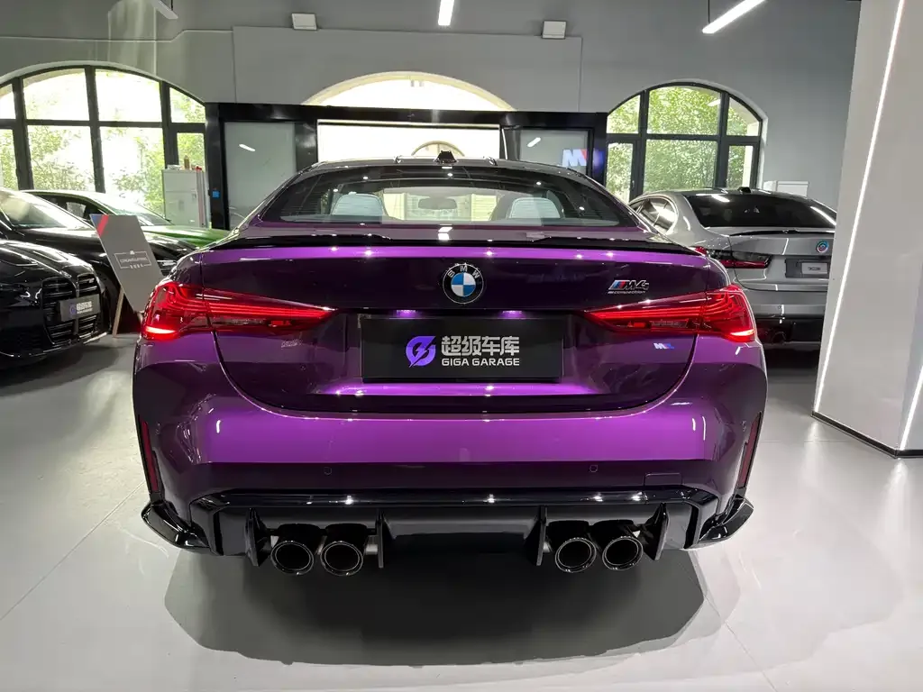 BMW M4 — фото 10