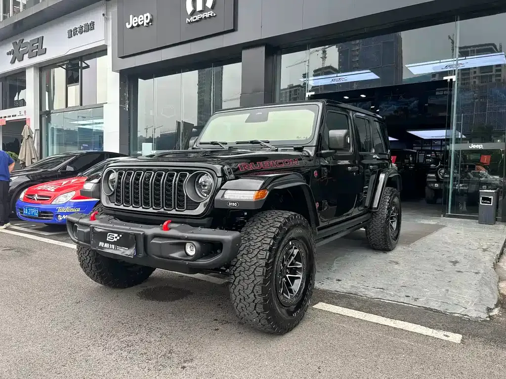 Jeep Wrangler — фото 10