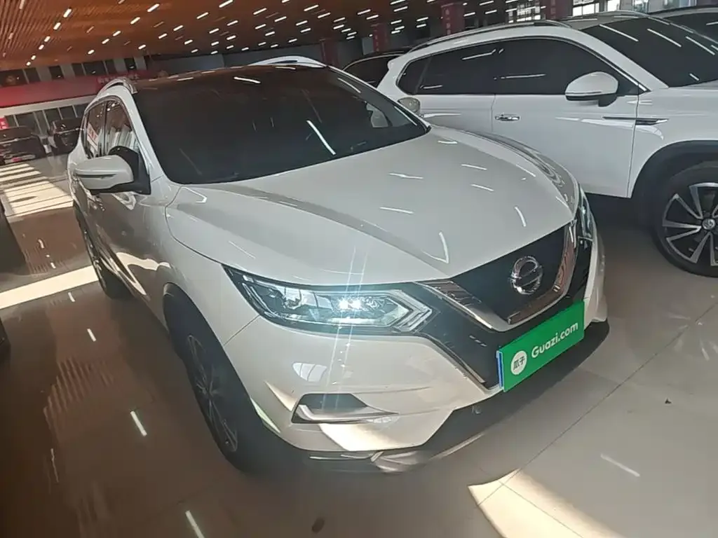 Nissan Qashqai — фото 6