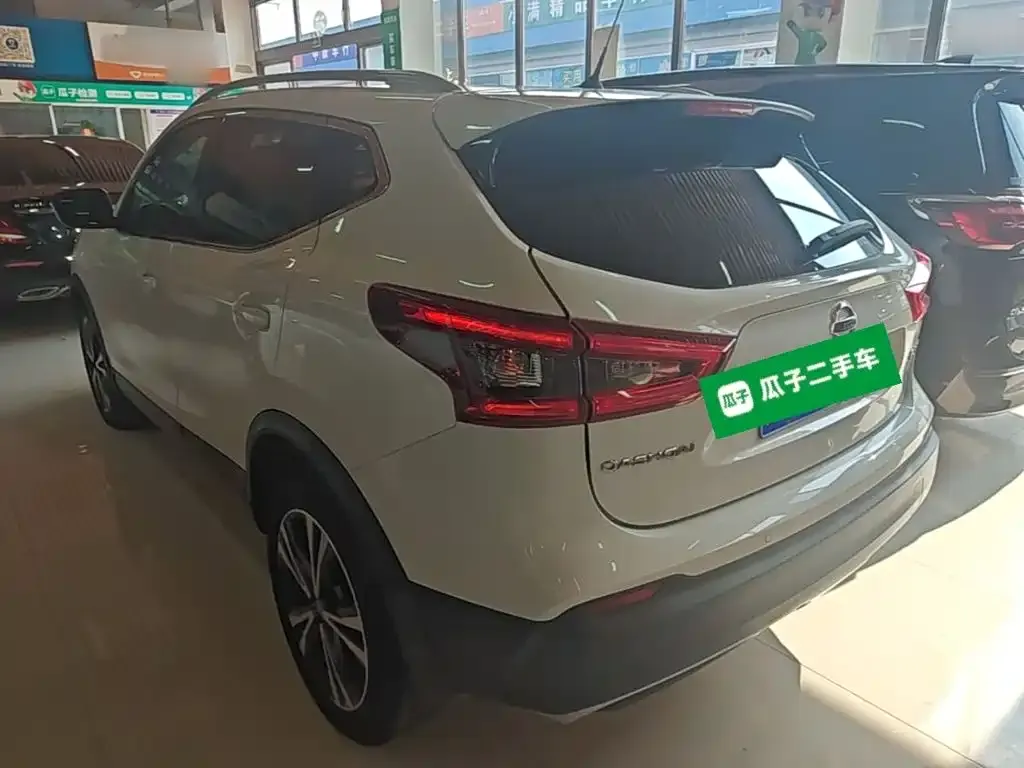 Nissan Qashqai — фото 9