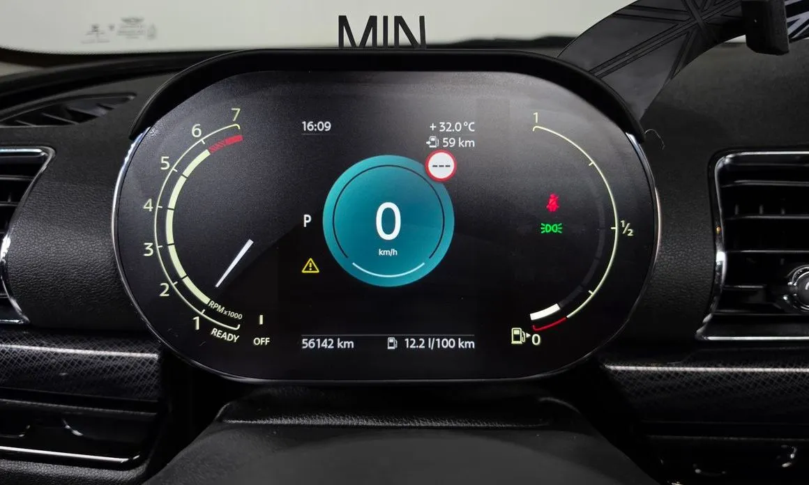 Mini Clubman 2023 из KR, фото 5