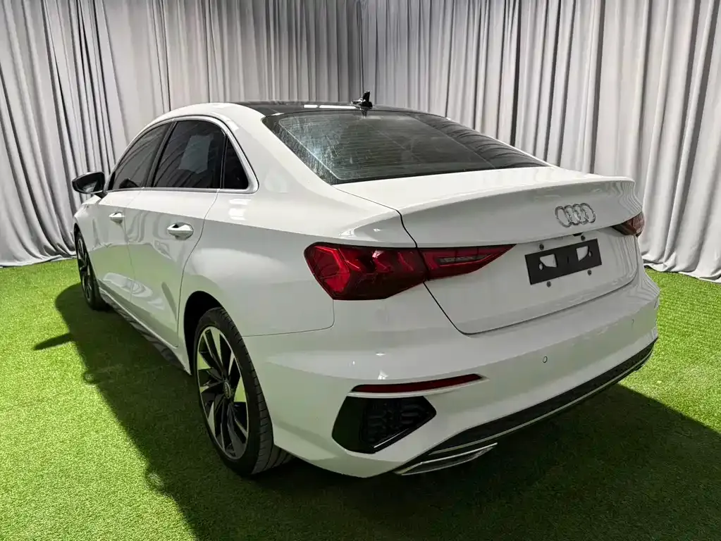 Audi A3 — фото 9