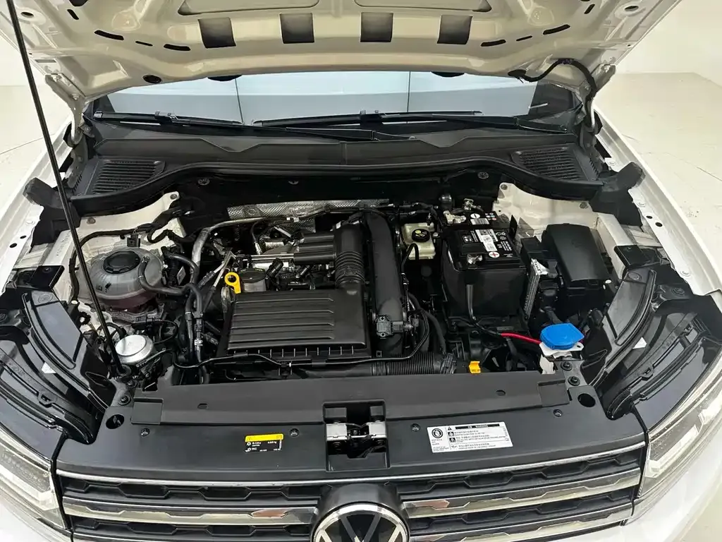 Volkswagen Tharu — фото 9