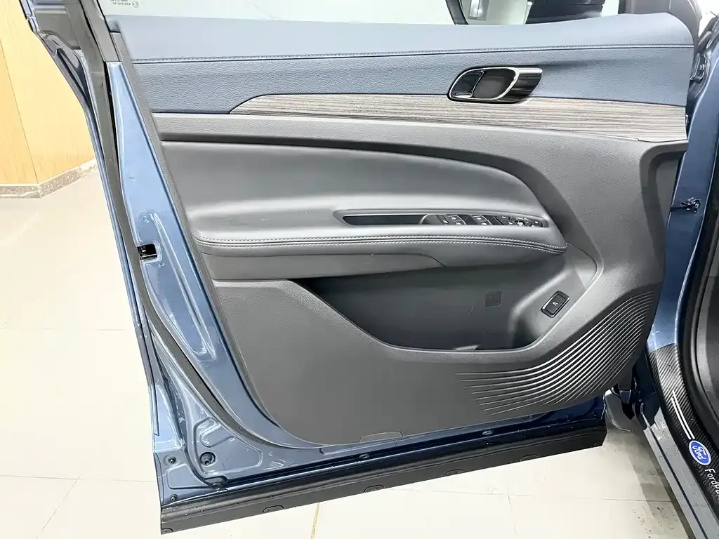 Ford Territory 2023 из CN, фото 10