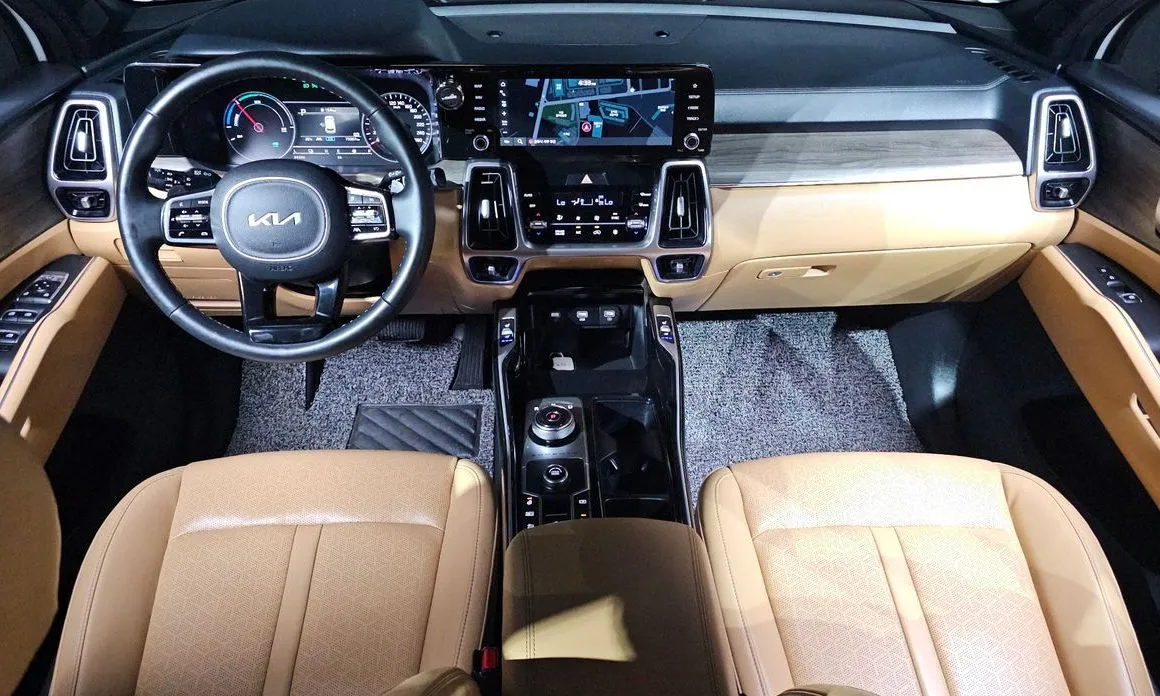 Kia Sorento — фото 10