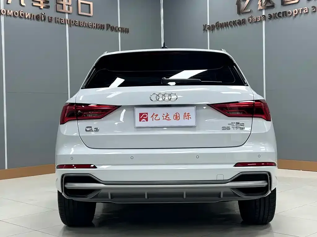 Audi Q3 — фото 2