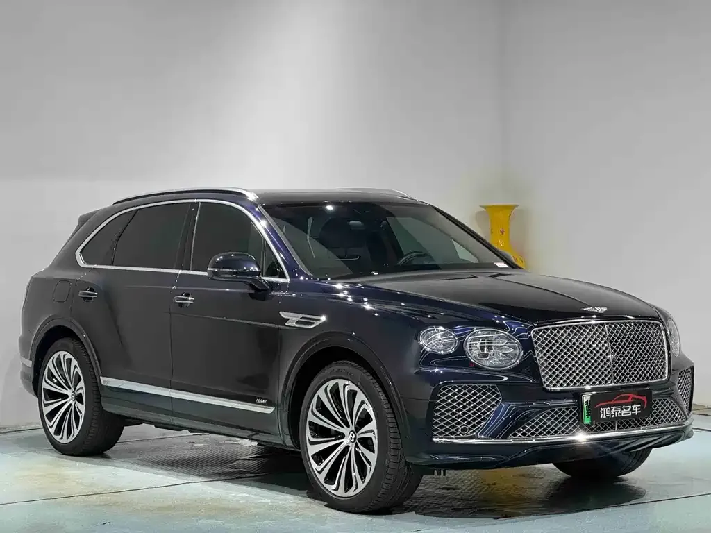 Bentley Bentayga PHEV — фото 5