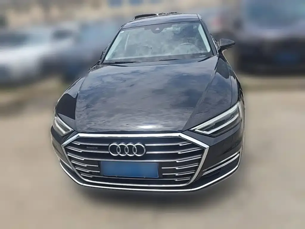 Audi A8 — фото 2