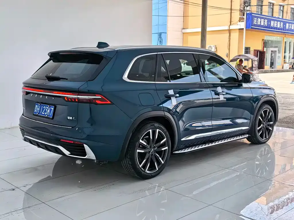 Geely Xingyue L — фото 3