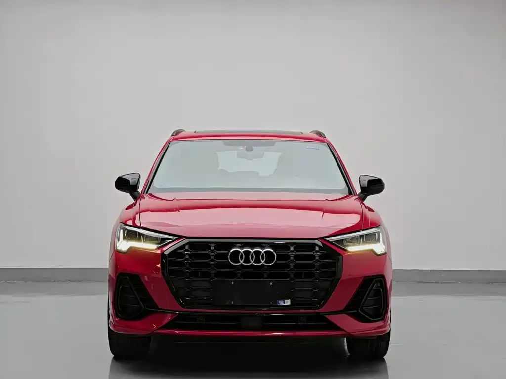 Audi Q3 — фото 4