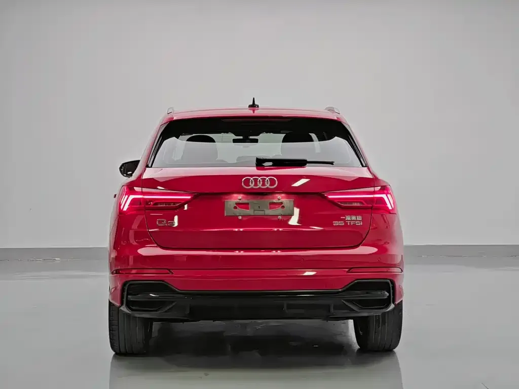 Audi Q3 — фото 2