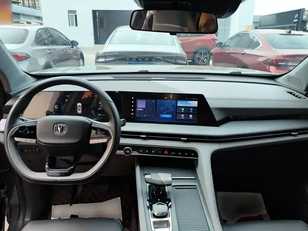 Changan CS75PLUS — фото 10