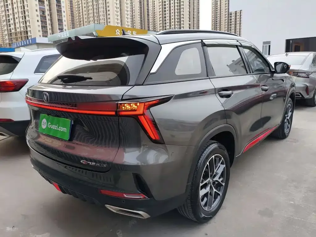 Changan CS75PLUS — фото 3