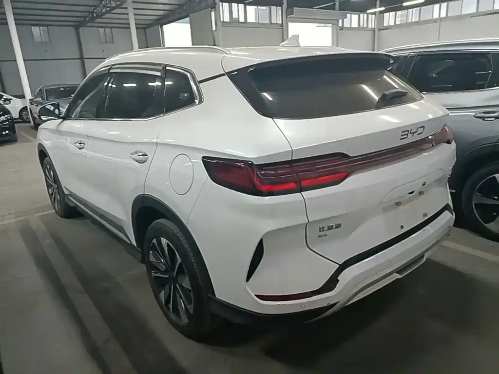 BYD PLUS New Energy — фото 9