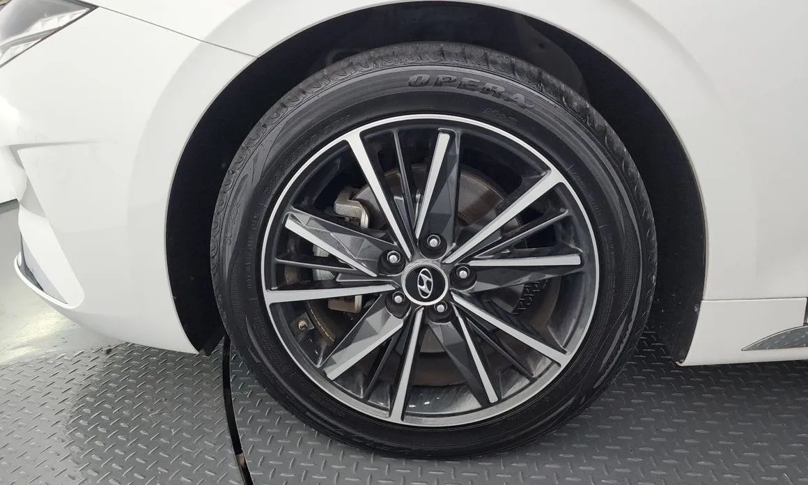 Hyundai Grandeur — фото 10