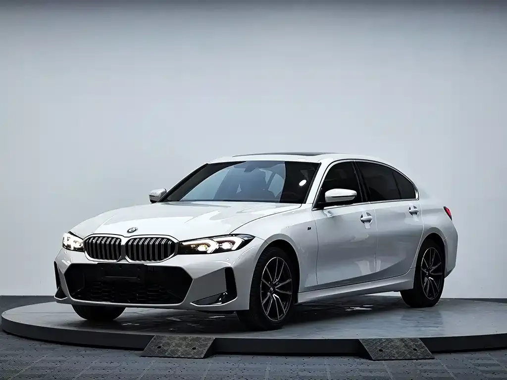 BMW 3 Series — фото 1