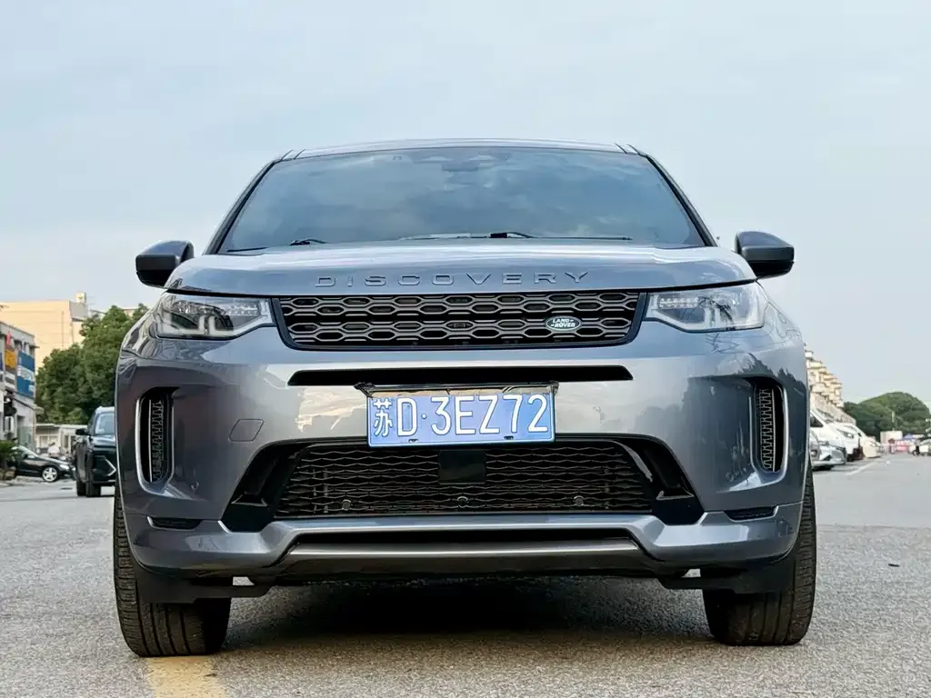 Land Rover Discovery Sport — фото 1