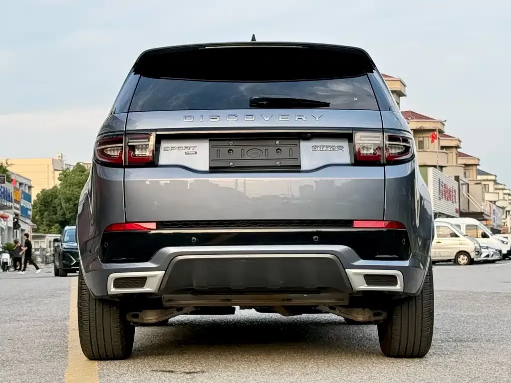 Land Rover Discovery Sport — фото 10