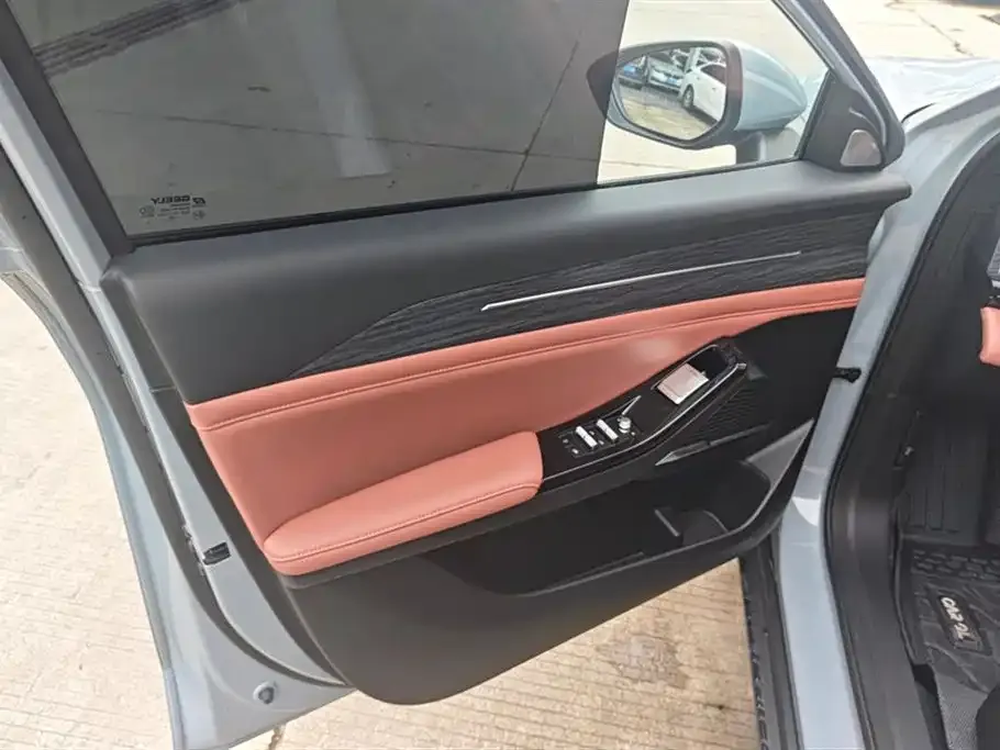 Geely Galaxy L6 2025 из CN, фото 3