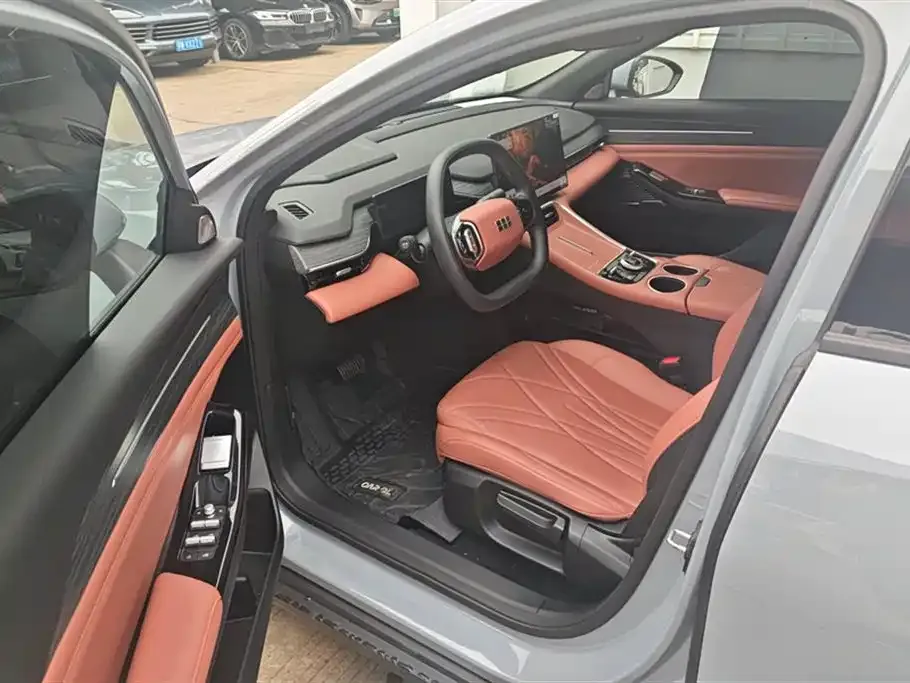 Geely Galaxy L6 2025 из CN, фото 7
