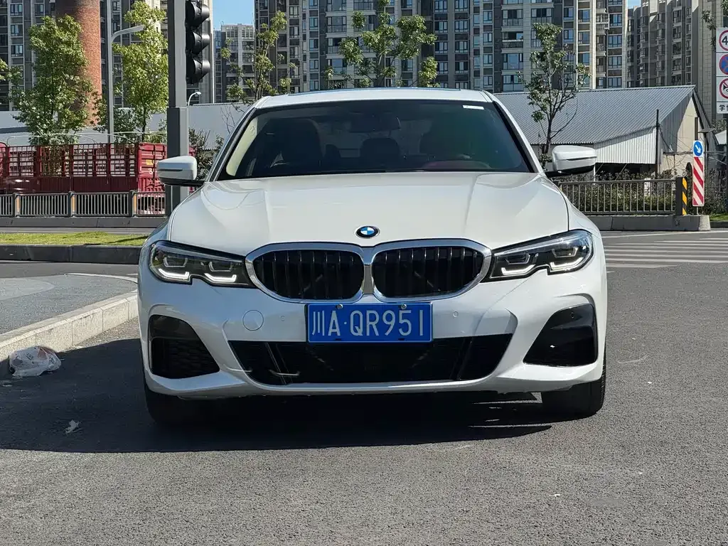 BMW 3 Series — фото 10
