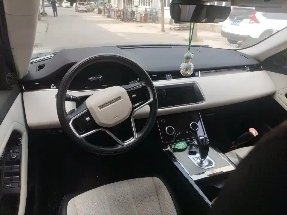 Land Rover Evoque — фото 6