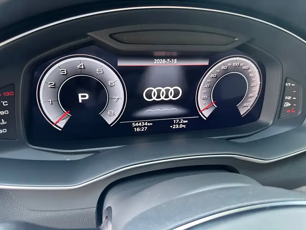 Audi A6L — фото 2