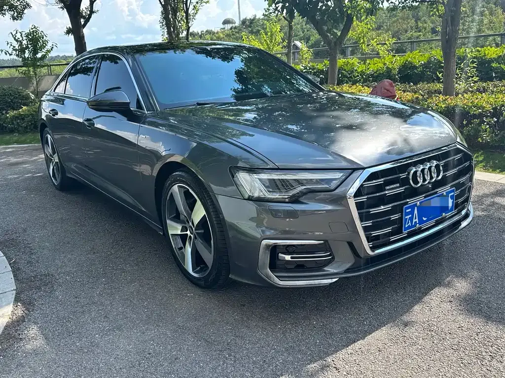 Audi A6L — фото 9
