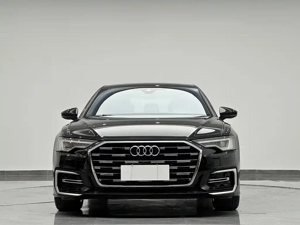 Audi A6L — фото 2