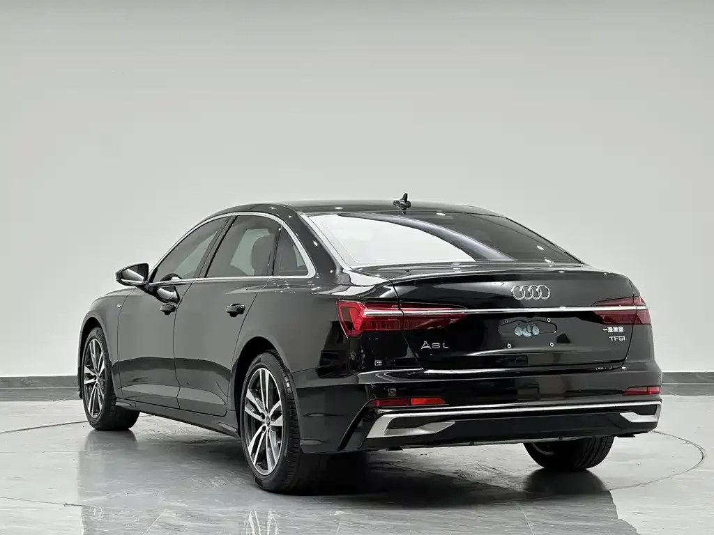 Audi A6L — фото 4
