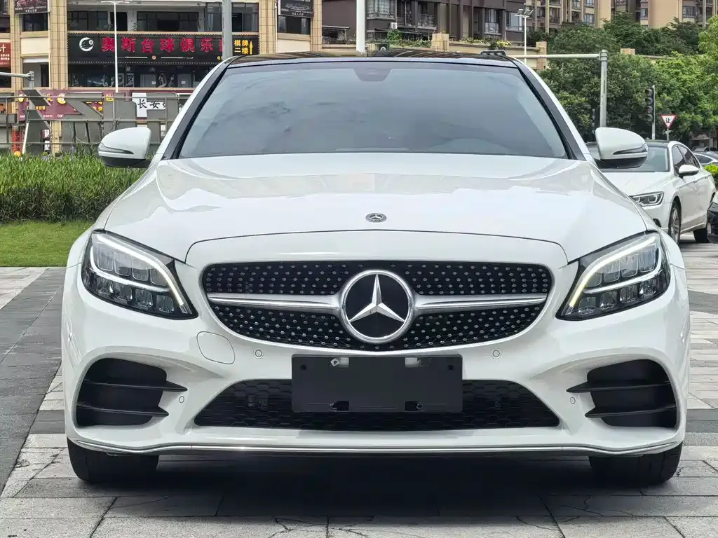 Mercedes-Benz C-Class — фото 10